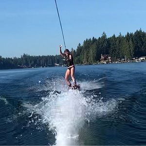 Meet your Posher, Abby